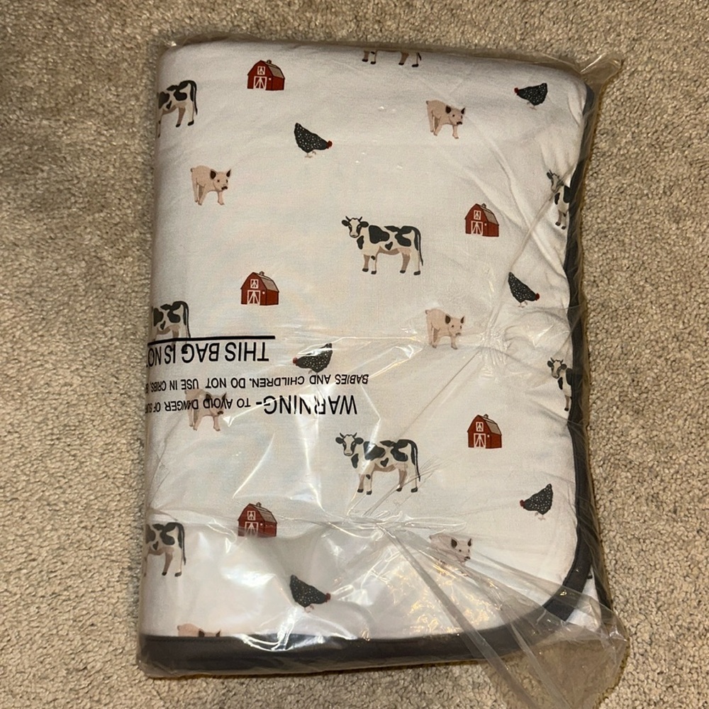 NIB Kyte Baby Toddler Blanket - Farm